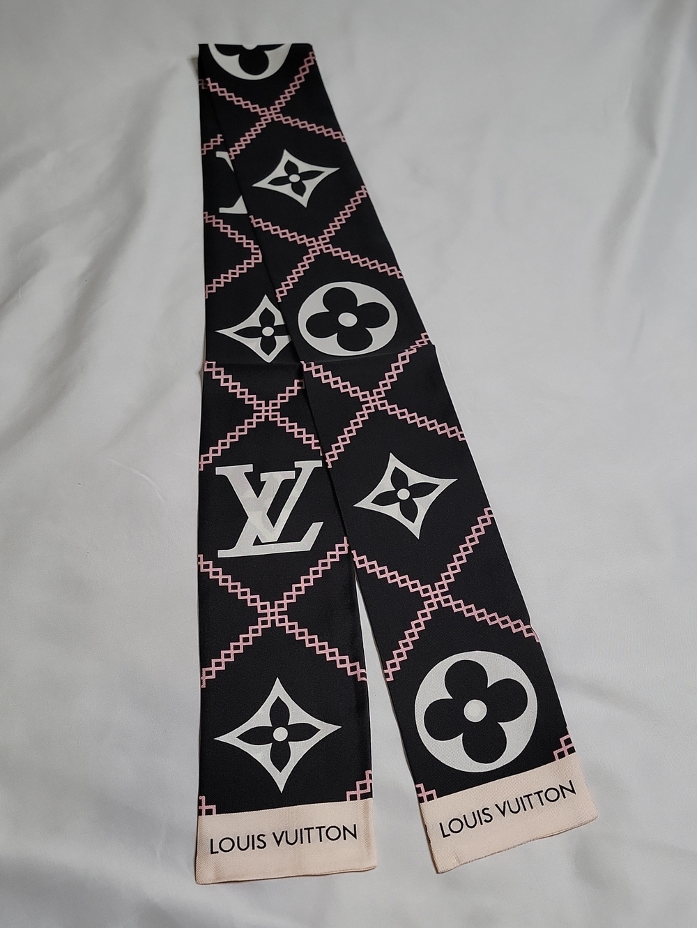 Louis Vuitton Black, Pink & White Monogram Silk Twilly